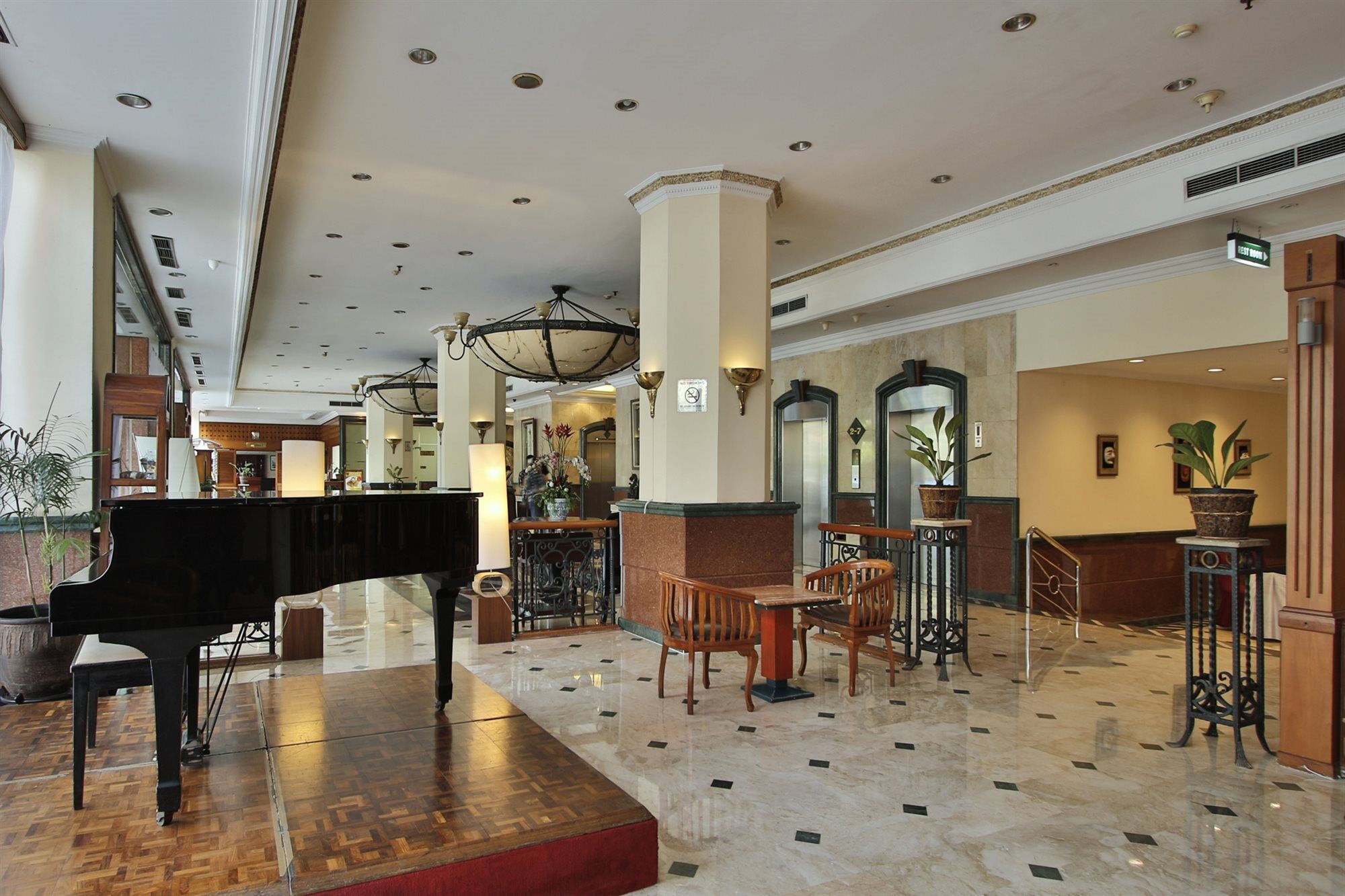 Jayakarta Hotel Jakarta Luaran gambar